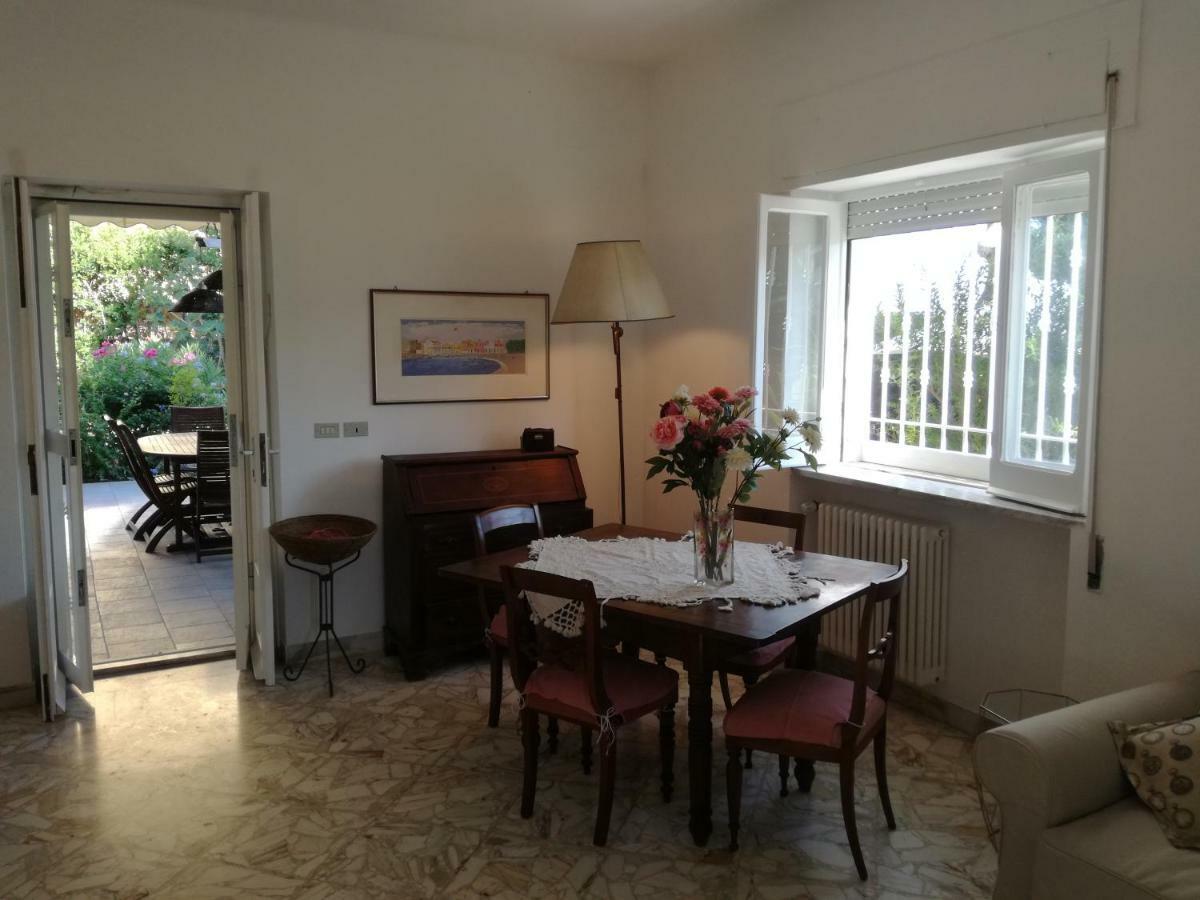 Villa Mariolina Guest House Bari Exterior foto